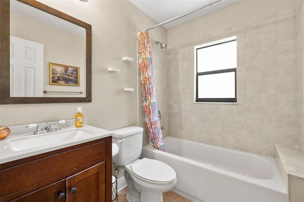 待售: $515,000 (4 贝兹, 2 浴室, 2146 平方英尺)