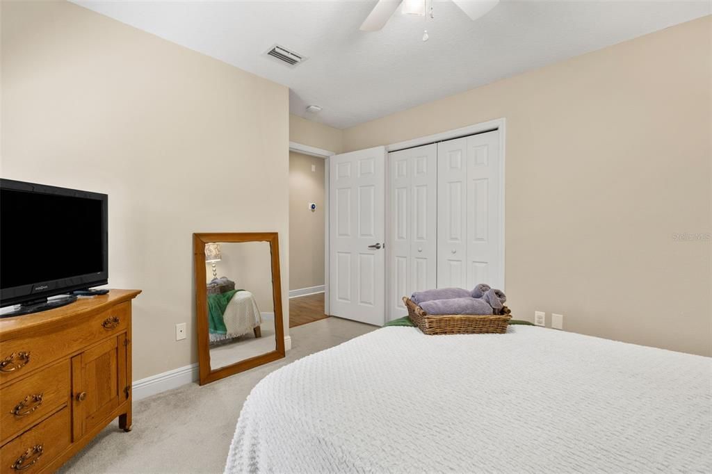 待售: $515,000 (4 贝兹, 2 浴室, 2146 平方英尺)