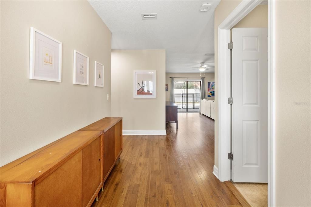 待售: $515,000 (4 贝兹, 2 浴室, 2146 平方英尺)