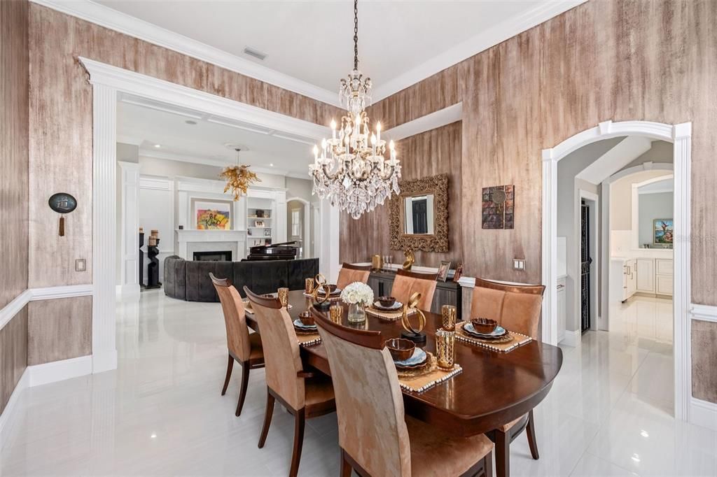 For Sale: $2,500,000 (6 beds, 5 baths, 5865 Square Feet)