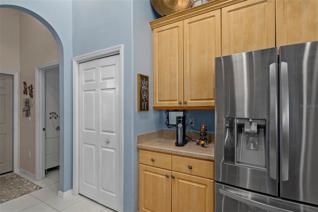 For Sale: $422,900 (3 beds, 2 baths, 2154 Square Feet)