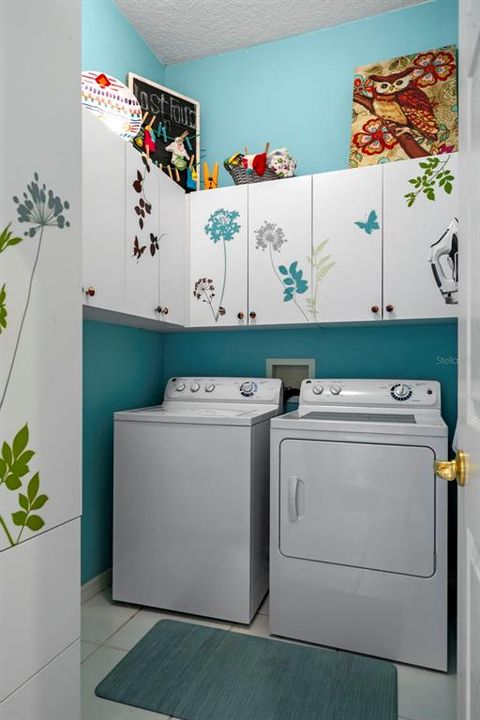 For Sale: $422,900 (3 beds, 2 baths, 2154 Square Feet)