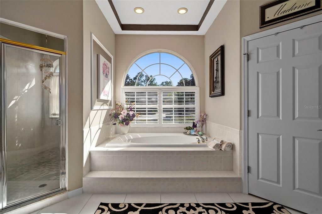 For Sale: $422,900 (3 beds, 2 baths, 2154 Square Feet)