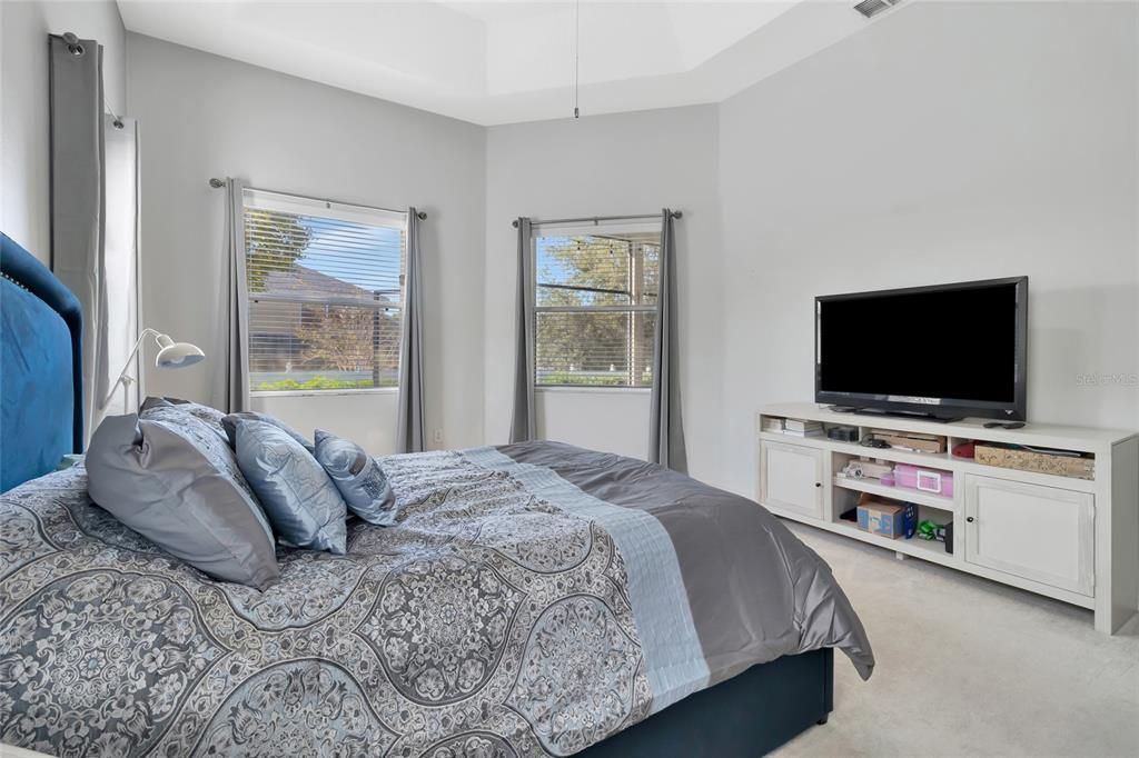 For Sale: $525,000 (4 beds, 3 baths, 2508 Square Feet)