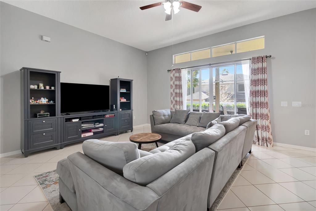 For Sale: $525,000 (4 beds, 3 baths, 2508 Square Feet)