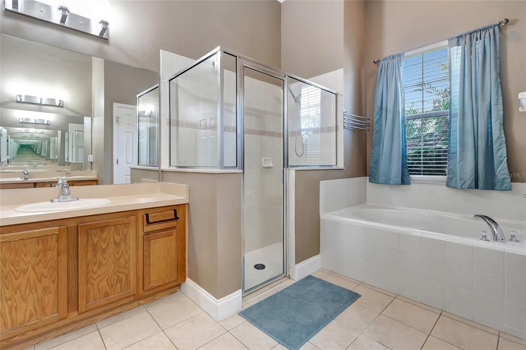 For Sale: $525,000 (4 beds, 3 baths, 2508 Square Feet)