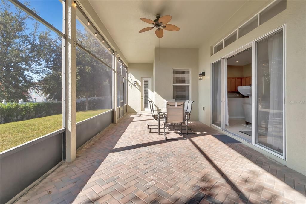 For Sale: $525,000 (4 beds, 3 baths, 2508 Square Feet)