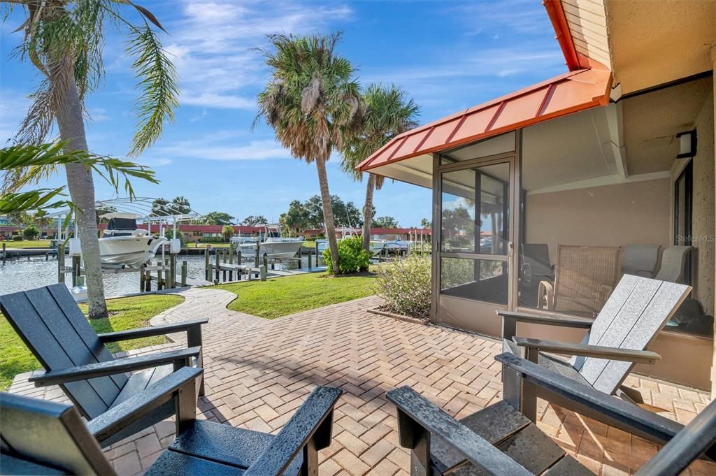 На продажу: $475,000 (2 спален, 2 ванн, 1008 Квадратных фут)