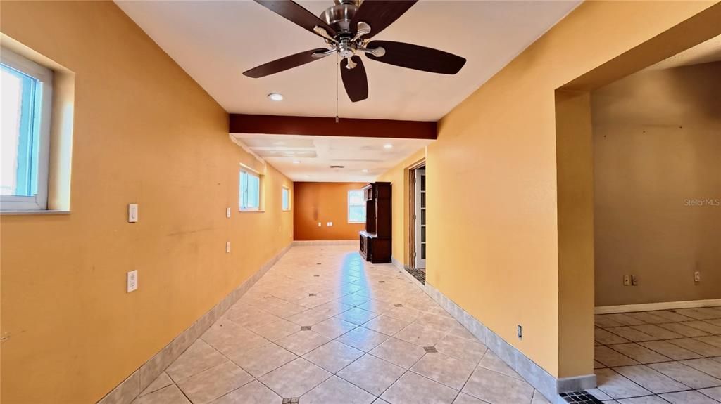 Active With Contract: $325,000 (2 beds, 2 baths, 1813 Square Feet)