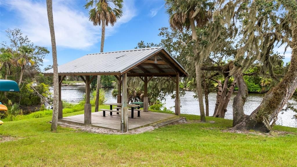 For Sale: $975,000 (3 beds, 3 baths, 3182 Square Feet)