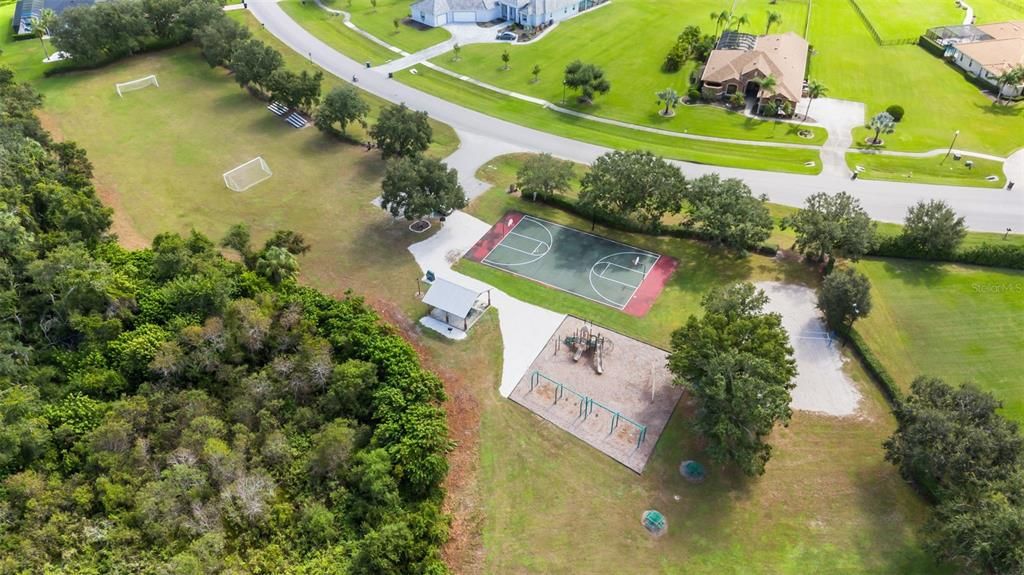 For Sale: $975,000 (3 beds, 3 baths, 3182 Square Feet)