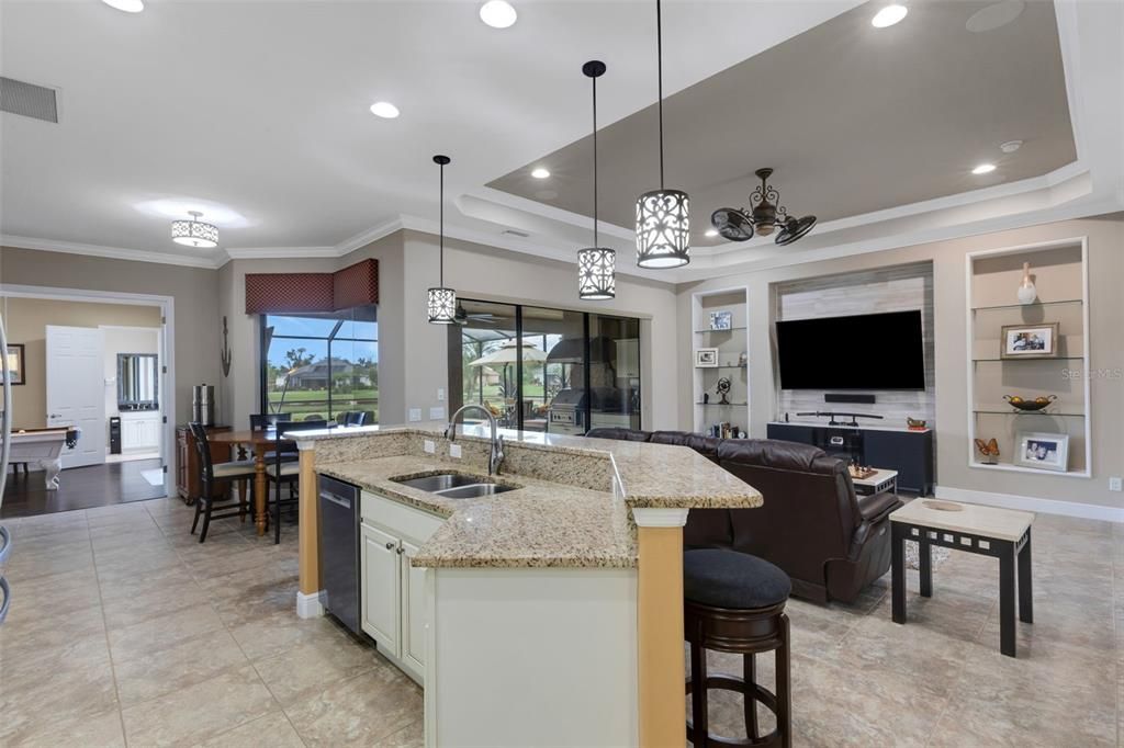 For Sale: $975,000 (3 beds, 3 baths, 3182 Square Feet)