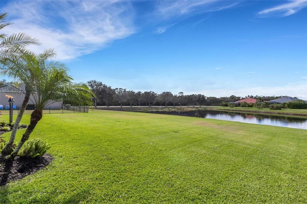 For Sale: $975,000 (3 beds, 3 baths, 3182 Square Feet)