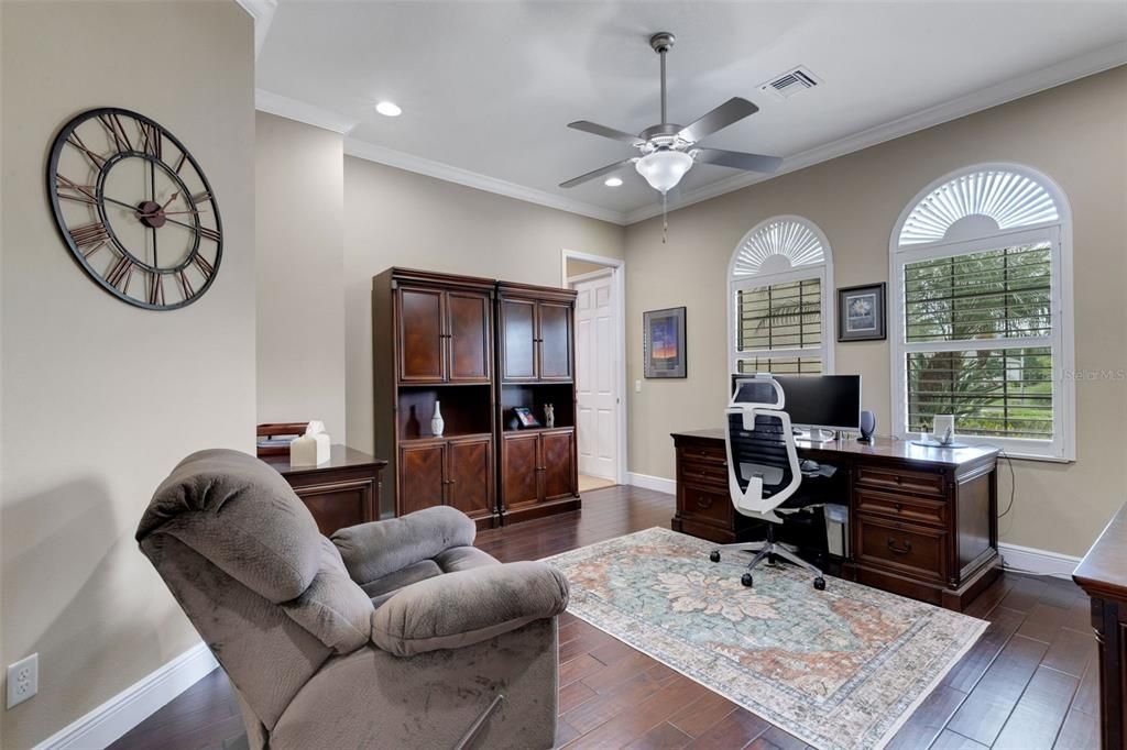 For Sale: $975,000 (3 beds, 3 baths, 3182 Square Feet)