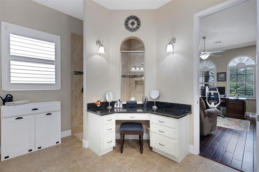 For Sale: $975,000 (3 beds, 3 baths, 3182 Square Feet)