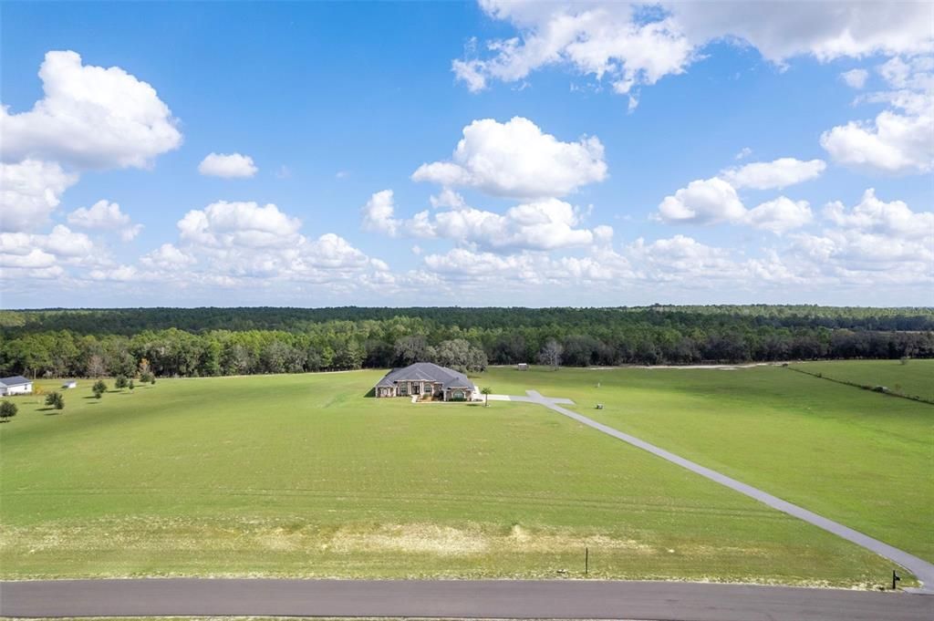 待售: $1,250,000 (4 贝兹, 3 浴室, 3589 平方英尺)