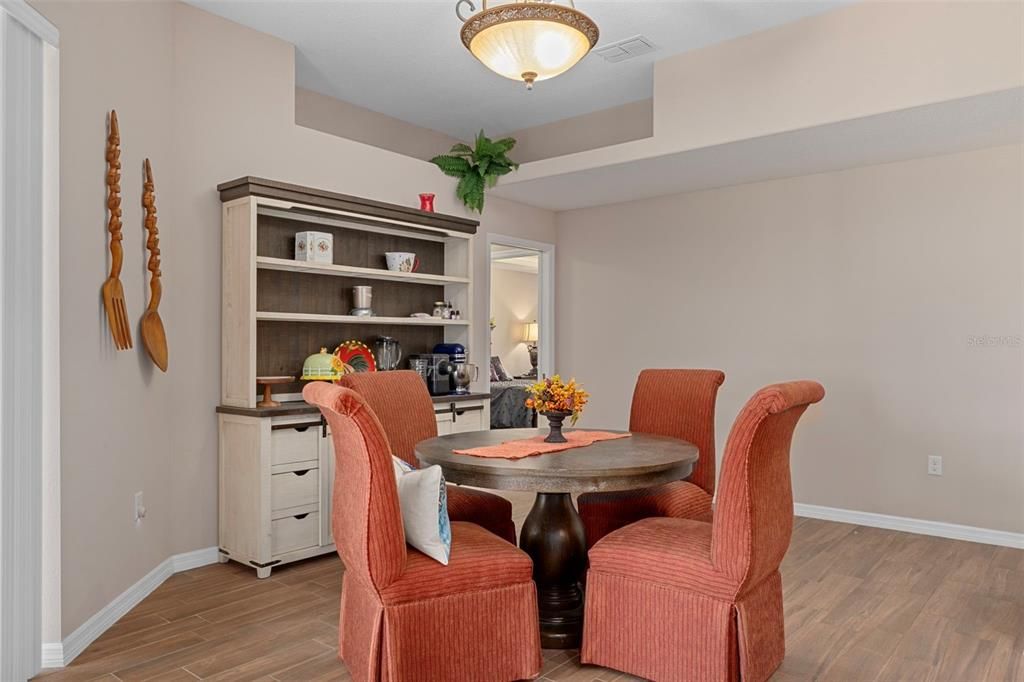 待售: $1,250,000 (4 贝兹, 3 浴室, 3589 平方英尺)