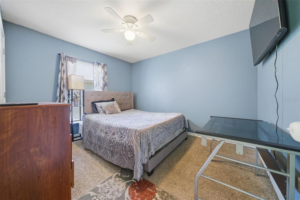 待售: $294,000 (3 贝兹, 2 浴室, 1188 平方英尺)