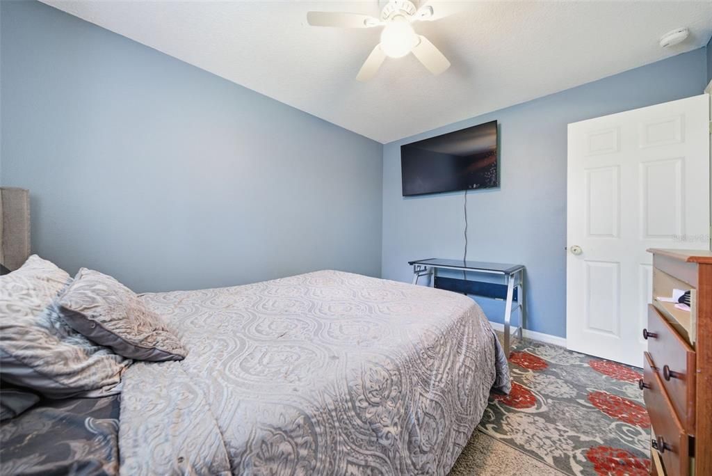 待售: $294,000 (3 贝兹, 2 浴室, 1188 平方英尺)