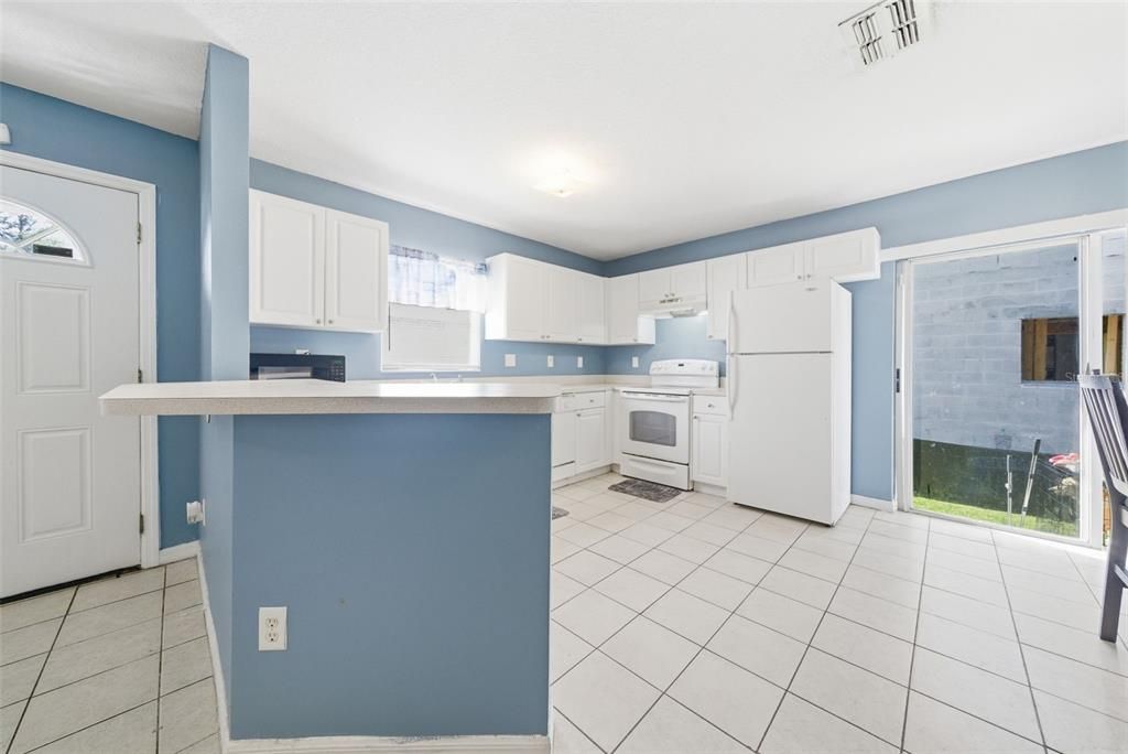 待售: $294,000 (3 贝兹, 2 浴室, 1188 平方英尺)