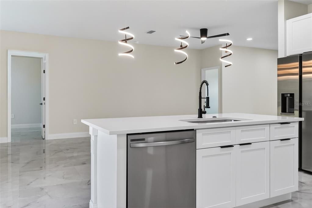 Active With Contract: $337,990 (4 beds, 3 baths, 1835 Square Feet)