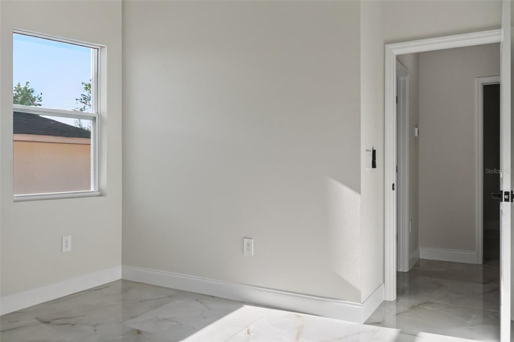 Active With Contract: $337,990 (4 beds, 3 baths, 1835 Square Feet)