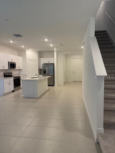 For Rent: $2,100 (3 beds, 2 baths, 1597 Square Feet)