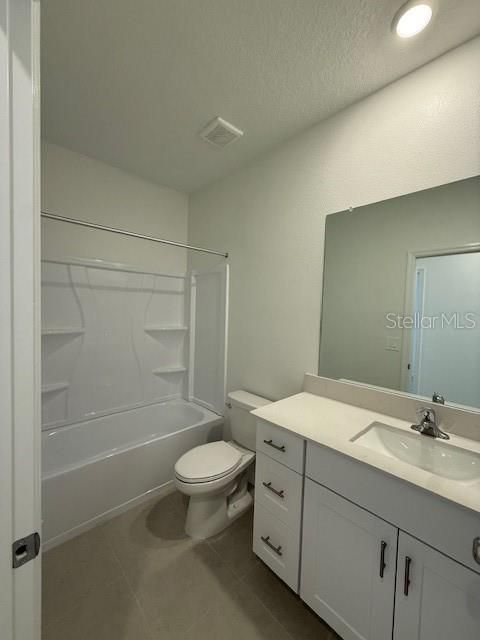 For Rent: $2,100 (3 beds, 2 baths, 1597 Square Feet)