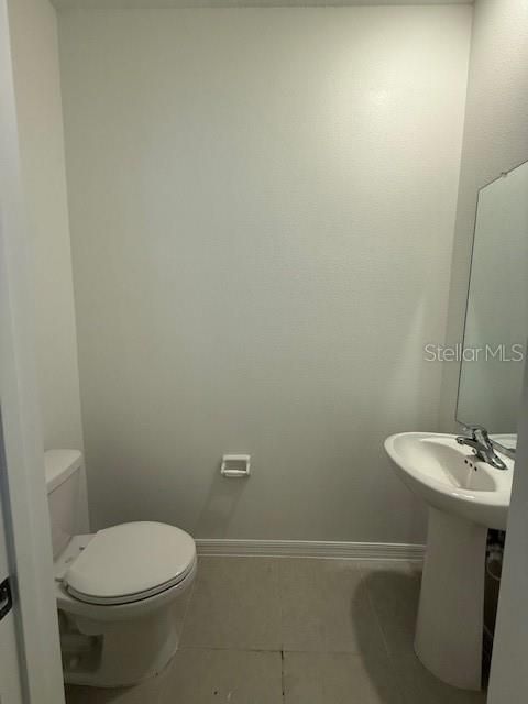 For Rent: $2,100 (3 beds, 2 baths, 1597 Square Feet)