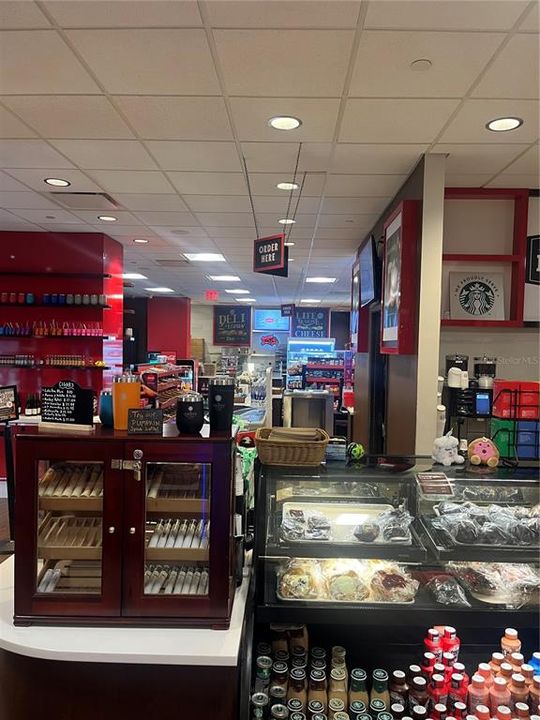 En Venta: $213,900 (2 camas, 2 baños, 1265 Pies cuadrados)