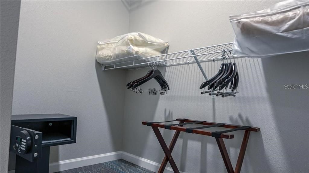 En Venta: $213,900 (2 camas, 2 baños, 1265 Pies cuadrados)