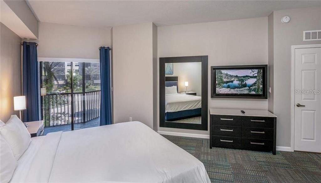 En Venta: $213,900 (2 camas, 2 baños, 1265 Pies cuadrados)