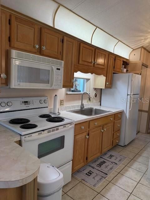 Active With Contract: $119,900 (1 beds, 1 baths, 782 Square Feet)