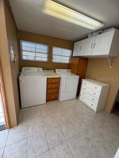 Active With Contract: $119,900 (1 beds, 1 baths, 782 Square Feet)