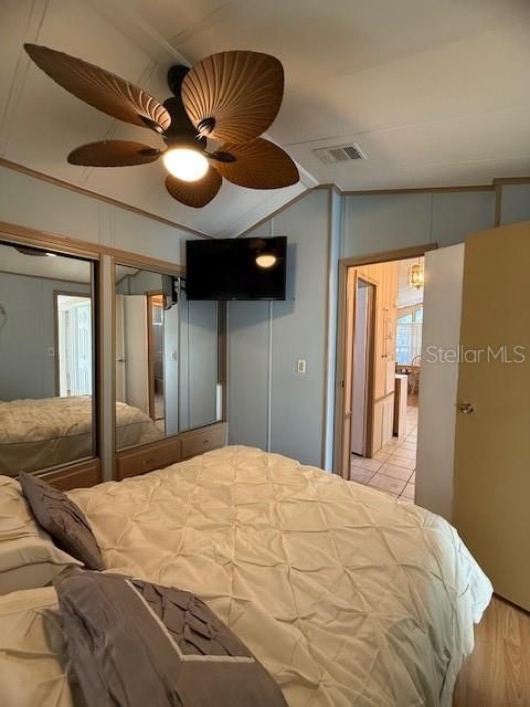 Active With Contract: $119,900 (1 beds, 1 baths, 782 Square Feet)