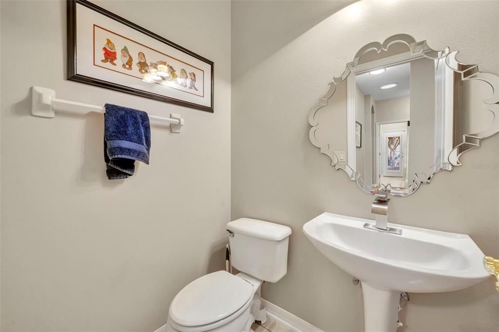 Active With Contract: $475,000 (4 beds, 2 baths, 2304 Square Feet)