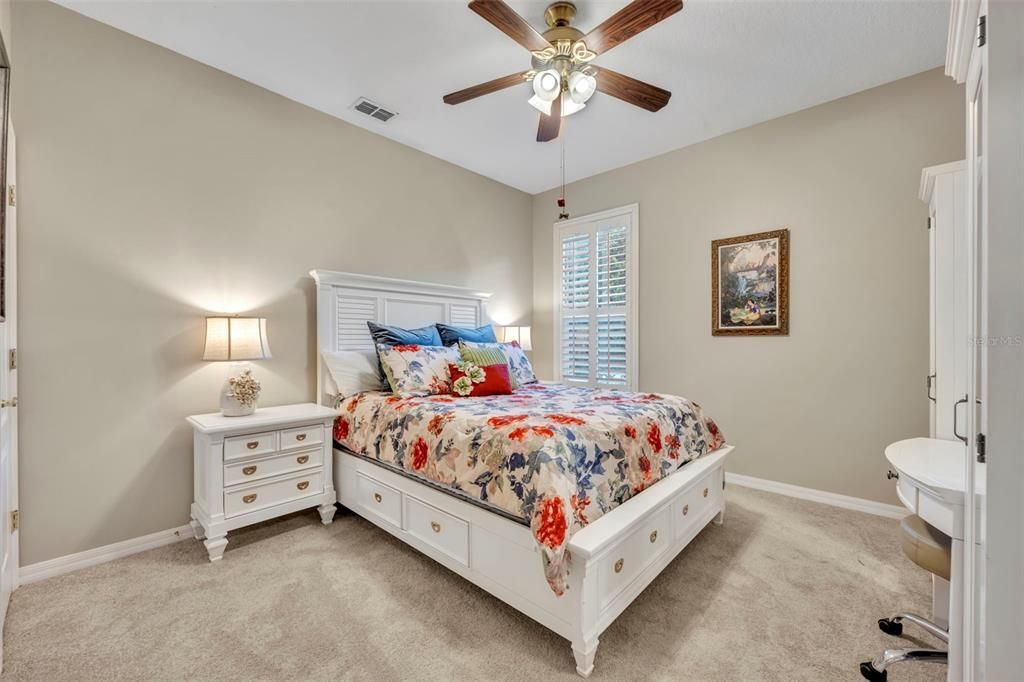 Active With Contract: $475,000 (4 beds, 2 baths, 2304 Square Feet)