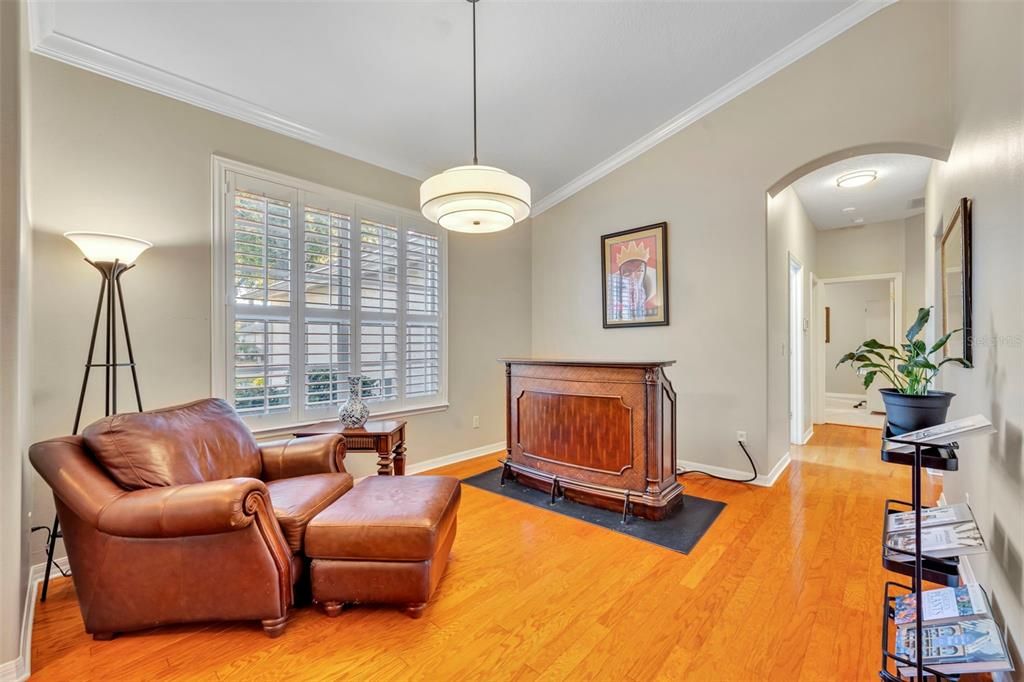 Active With Contract: $475,000 (4 beds, 2 baths, 2304 Square Feet)