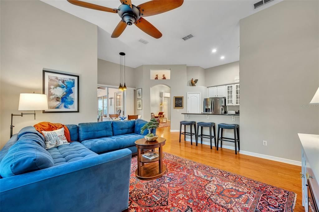 Active With Contract: $475,000 (4 beds, 2 baths, 2304 Square Feet)