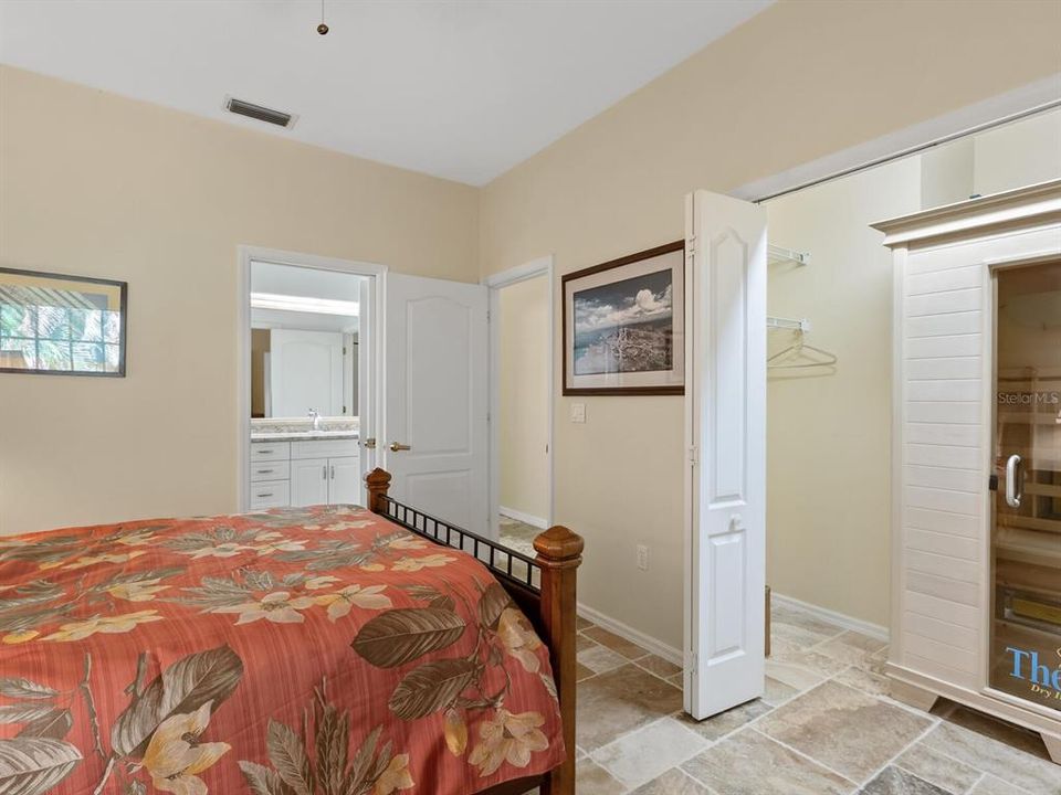 Activo con contrato: $525,000 (3 camas, 2 baños, 1948 Pies cuadrados)