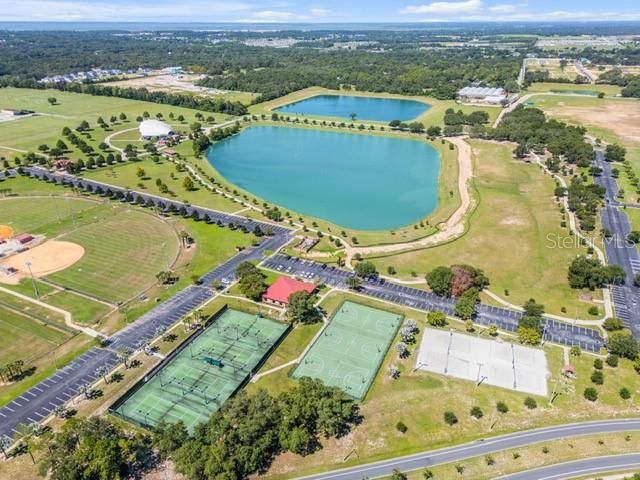 En Venta: $299,000 (3 camas, 2 baños, 2032 Pies cuadrados)