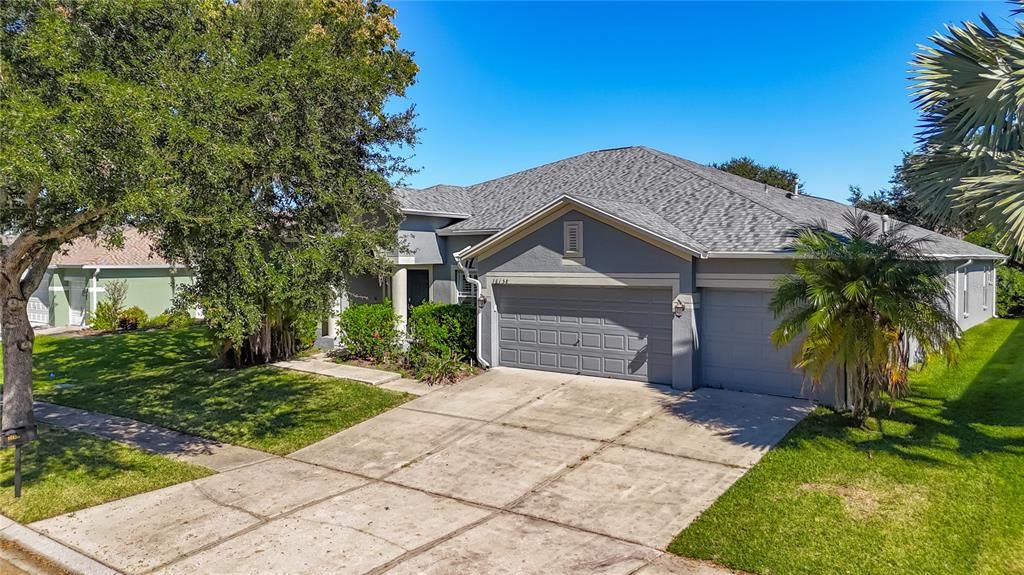 For Sale: $559,000 (5 beds, 3 baths, 3090 Square Feet)