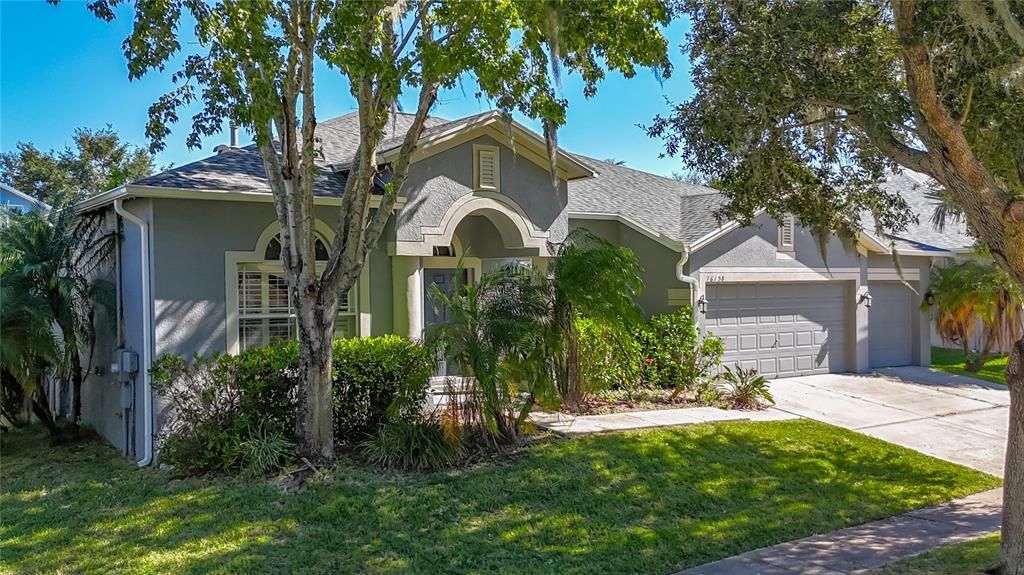 For Sale: $559,000 (5 beds, 3 baths, 3090 Square Feet)