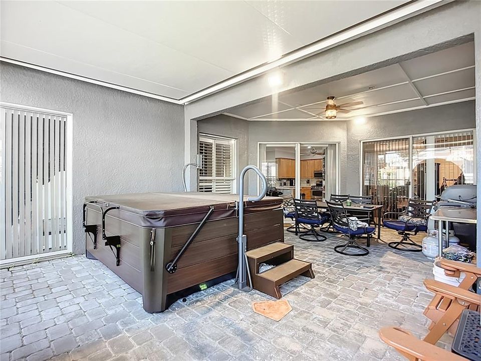 For Sale: $559,000 (5 beds, 3 baths, 3090 Square Feet)