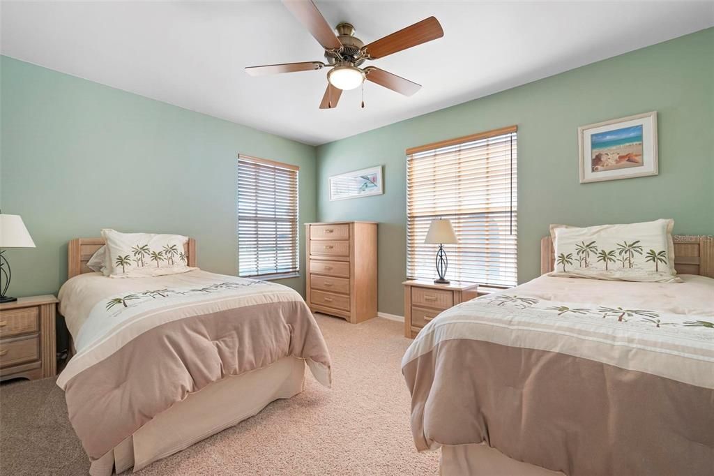 待售: $525,000 (3 贝兹, 2 浴室, 1721 平方英尺)