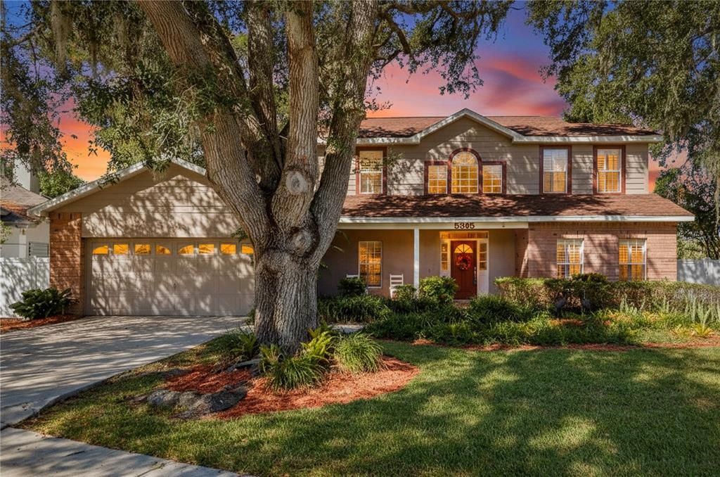 Active With Contract: $599,900 (3 beds, 2 baths, 2429 Square Feet)