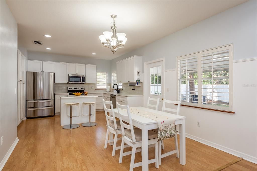 Active With Contract: $599,900 (3 beds, 2 baths, 2429 Square Feet)