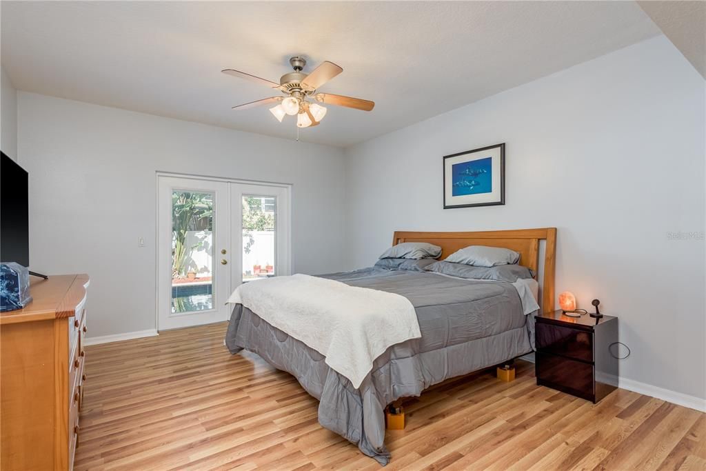 Active With Contract: $599,900 (3 beds, 2 baths, 2429 Square Feet)