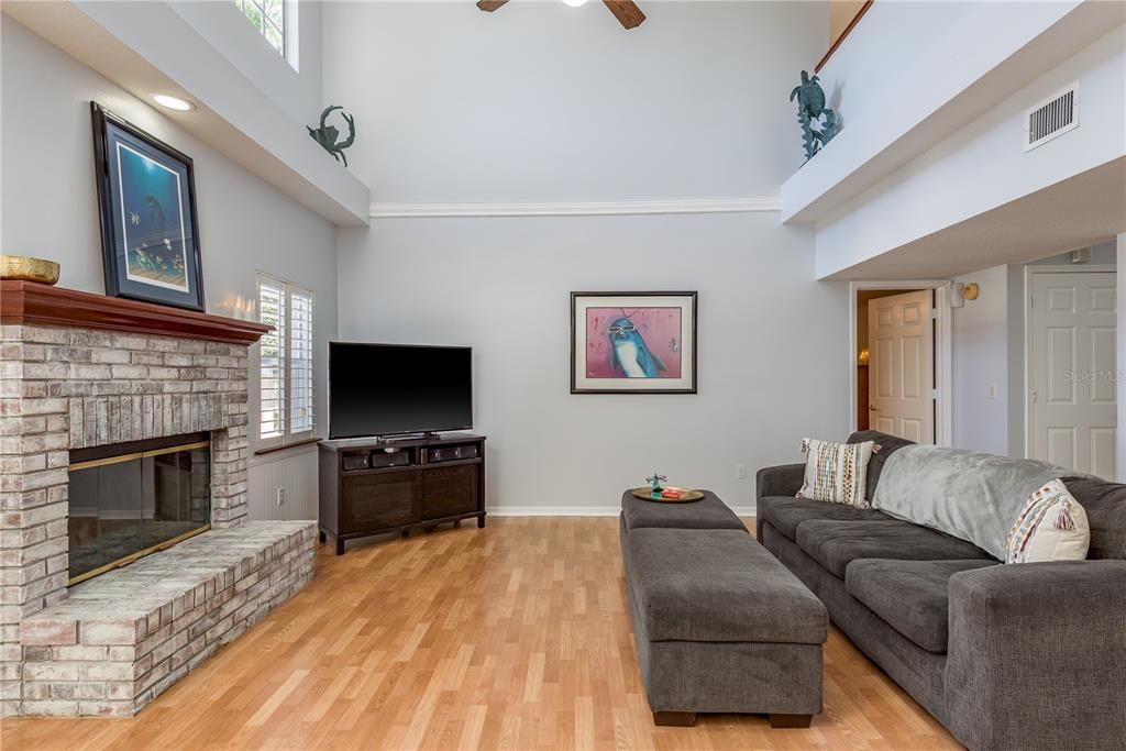 Active With Contract: $599,900 (3 beds, 2 baths, 2429 Square Feet)