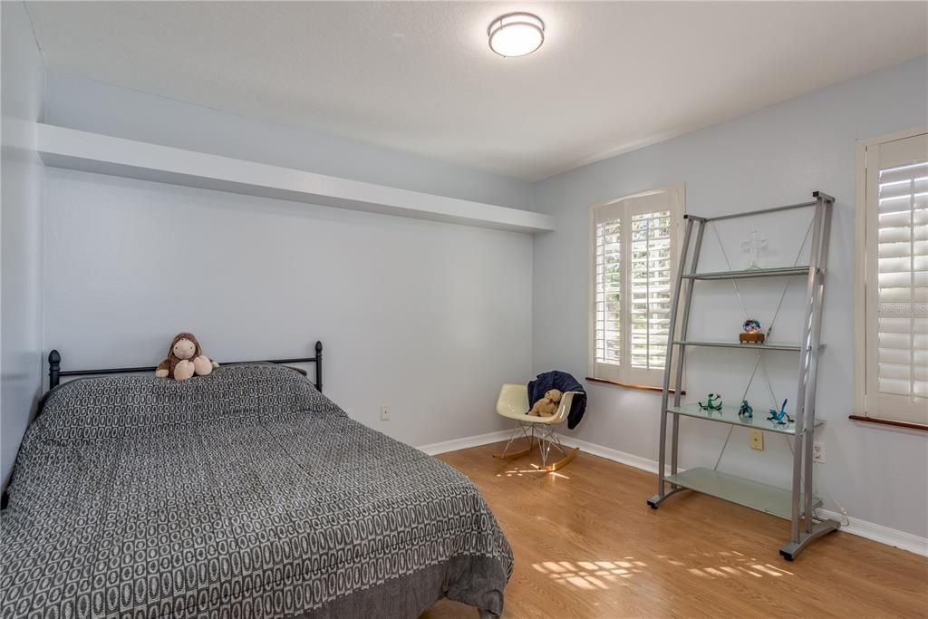 Active With Contract: $599,900 (3 beds, 2 baths, 2429 Square Feet)